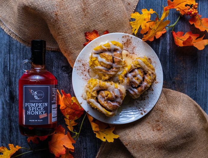 Pumpkin Spice Cinnamon Rolls